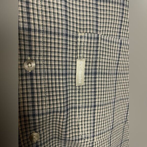 S10 Columbia Size Large Long Sleeve Button Down Shirt - Picture 4 of 5